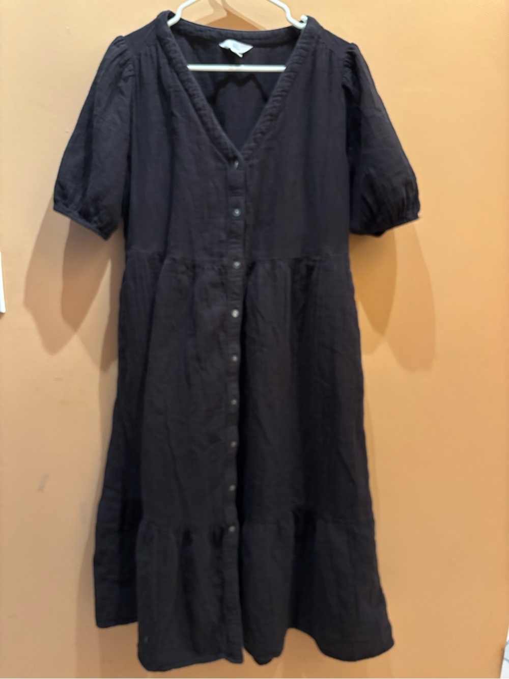 Time and Tru Button-Front Black Tiered Midi Dress size large